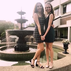 Meet your Posher, Paige